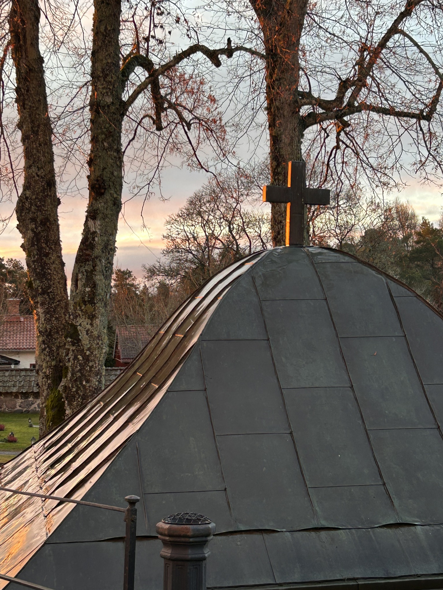 Ingen fotobeskrivning tillgänglig.